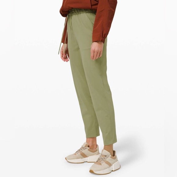 lululemon athletica Pants - Lululemon Keep Moving Pant 7/8 High-Rise 10